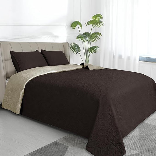Easy-Going King Size Reversible Quilt Set with 1 Quilt and 2 Pillow Shams, Soft Bed Quilt Cover, Water Resistant Lightweight Microfiber Bedspread, Stain Resistant, Olive Leaf-Chocolate/Beige