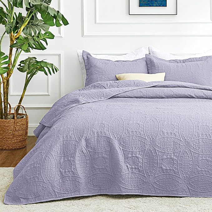 Love's cabin King Size Quilt Bedding Set Lavender Bedspreads by Lovescabin