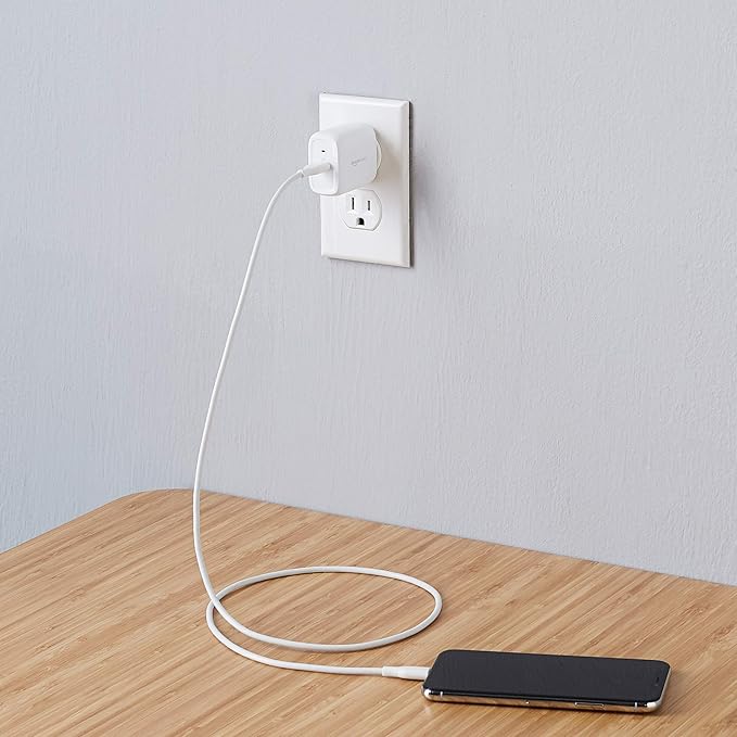Amazon Basics 20W One-Port USB-C Wall Charger with Power Delivery PD for Tablets & Phones (iPhone 16/15/14/13/12/11/X, iPad, Samsung, and more), non-PPS, 1.81 x 1.73 x 1.09 inches, White