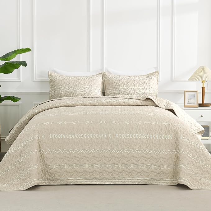 Beige Twin Quilt Set, 2 Pieces Boho Lightweight Striped Bedspread | Soft Beige by Andency