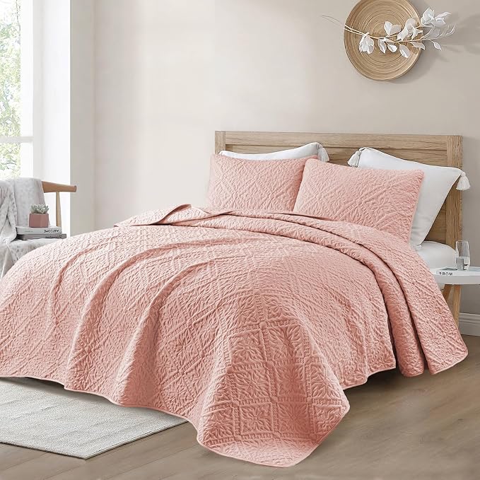 Exclusivo Mezcla California King Quilt Set, Blush Pink | Lightweight Soft - Image 2
