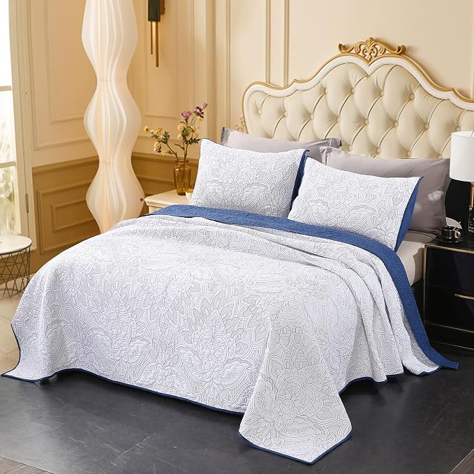 ROOMLIFE Quilt Set King Size 3D Floral Campanula Embroidery Pattern 3-Piece by ROOMLIFE