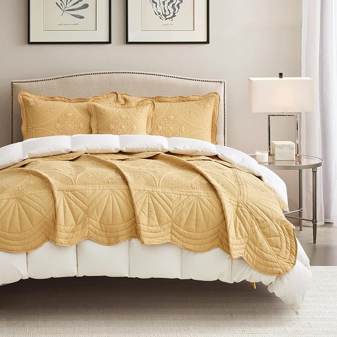 DaisyHuang Oversized Bedspread - Image 7