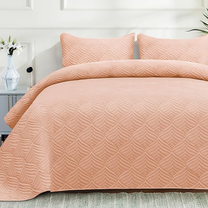 Whale Flotilla Extra Soft Queen Quilt Bedding Set, Lightweight Bedspreads | by WHALEFLOTILLA