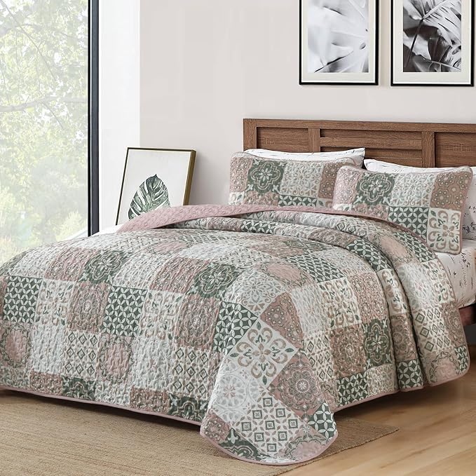 Quilt Set Queen Boho Plaid Patchwork Bedspreads Coverlet, Blush Pink | 3Pcs - Image 2