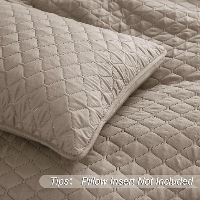 Exclusivo Mezcla Reversible King Size Quilt Bedding Set, Taupe | Lightweight - Image 5