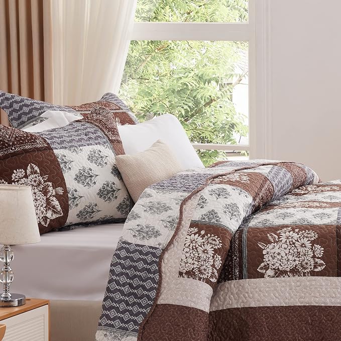 King Size Quilt Set 3 Pieces Lightweight Reversible Bedspread-98''x106'' Soft - Image 5