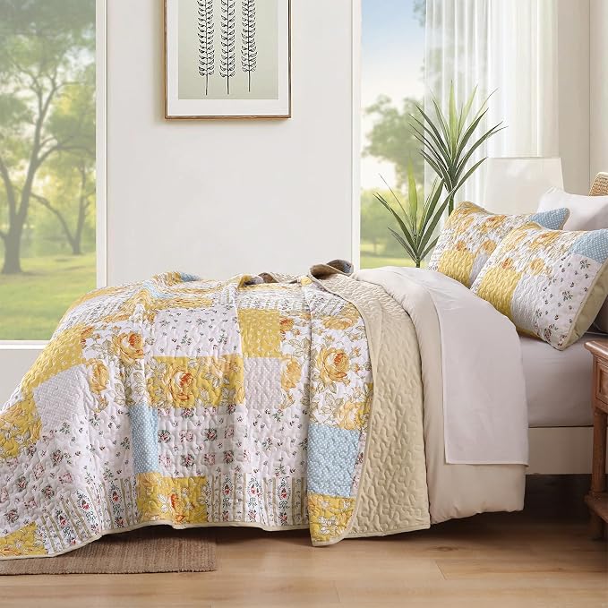 Yellow Patchwork Quilt Set King Size, Rose Floral Plaid Bedspread | 3 Pcs - Image 3