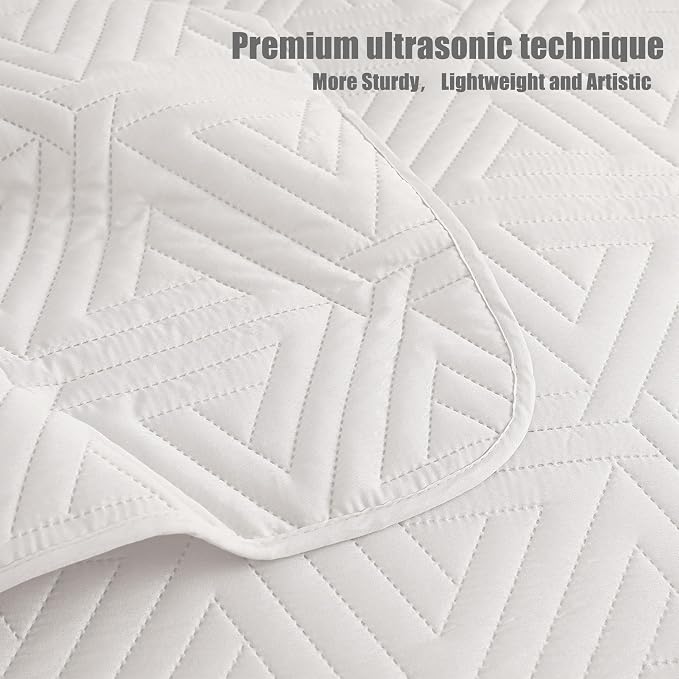 Whale Flotilla Soft Geometric Twin Quilt Set - Image 8