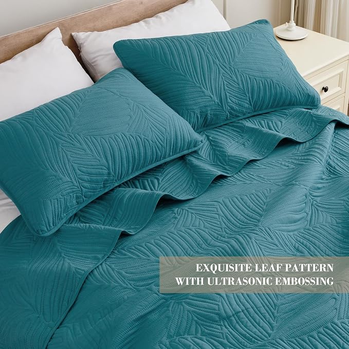 Exclusivo Mezcla 2-Piece Twin Quilt Bedding Set, Soft Microfiber Bedspreads | - Image 3