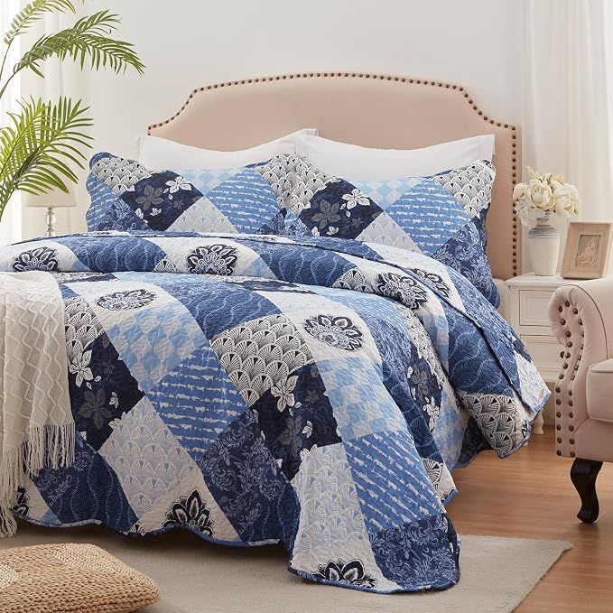 King Size Quilt Set 3 Pieces Lightweight Reversible Bedspread-98''x106'' Soft by LEAONME