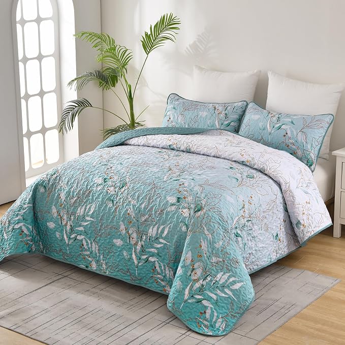 Aninbedding Floral Queen Quilt Set, 3 Piece Gradient Aqua Flower Pattern - Image 2