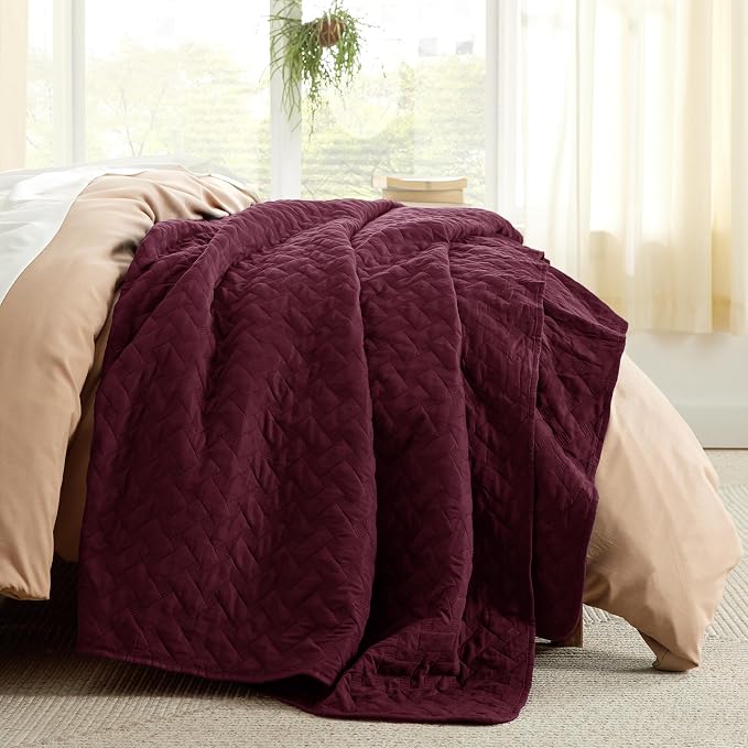 Bedsure King Size Quilt, Lightweight Comforter Set, Burgundy Red Bedspread | - Image 2