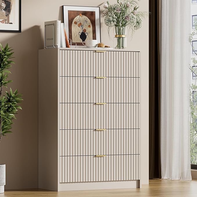 Beige Dresser for Bedroom, Modern Dresser with 5 Drawers and Smooth Slides, Wide Chest of Drawers with Golden Handles for Bedroom, Living Room, Closet, 15.7" D x 31.5" W x 47.2" H