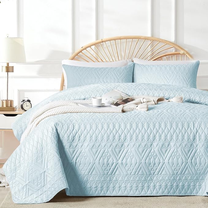 akkialla Full/Queen Size Quilt Bedding Set, Sky Blue Lightweight Microfiber by akkialla