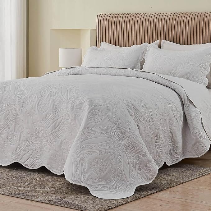 Kingnex Oversized Cal King Bedspreads 120x120 Ultrasonic Quilted White | by Kingnex