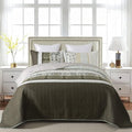 Etwel Lightweight King Size Quilt Set by Unknown