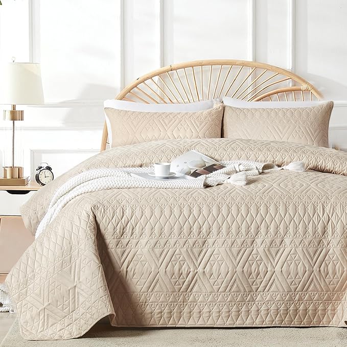 akkialla Full/Queen Size Quilt Bedding Set, Modern Style Geoetric Pattern by akkialla