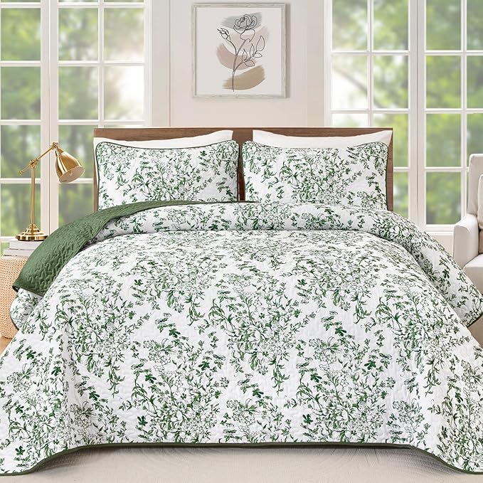 WONGS BEDDING Botanical Quilts Queen Size, 3 Pieces Bedspread Set, Polyester by WONGSBEDDING