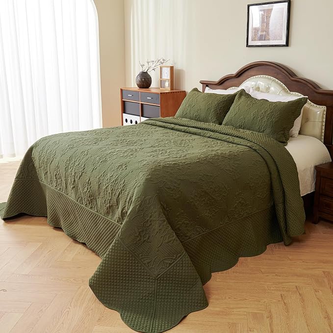 EVENHUG Oversized King Bedspreads California King Quilt Set - Image 7