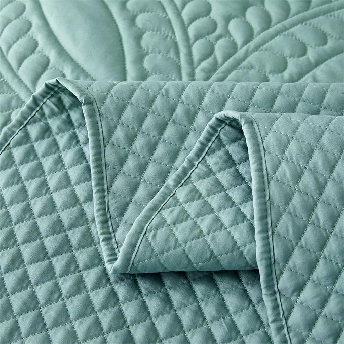 Cmfshape Oversize King Bedspread 114"x102", 3 Pieces California King Size Quilt - Image 7