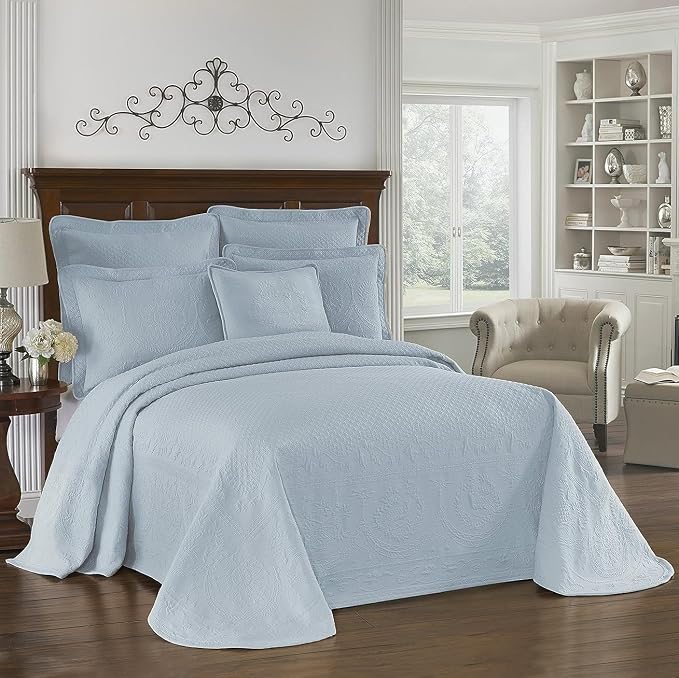 King Charles Modern Farmhouse Floral Matelasse Bedspread, 100% Cotton by Historic+Charleston+Collection