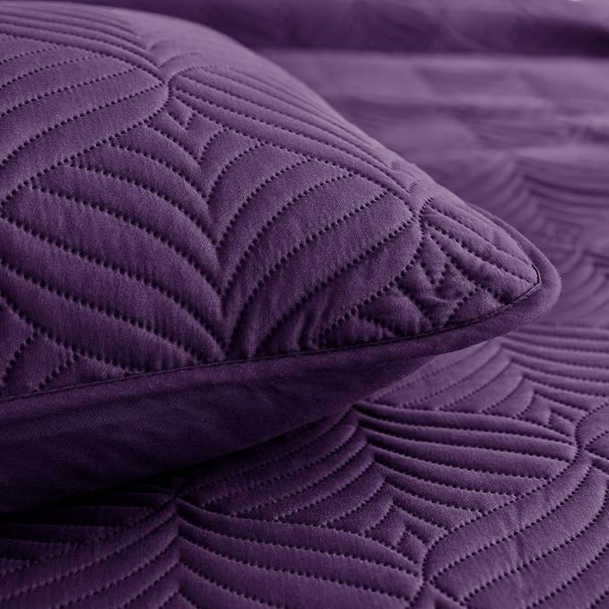 Whale Flotilla Soft Cal King Quilt Bedding Set, Lightweight Bedspreads | Purple - Image 8