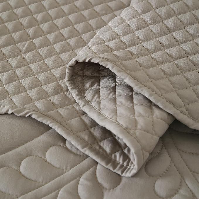 Cmfshape Oversize King Bedspread 128"x120", 3 Piece California King Quilt - Image 7