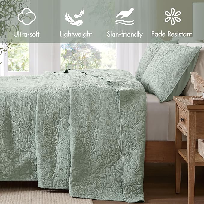 Madison Park King Quilt Bedding Set, Cottage-Inspired Damask, Classic Stitch - Image 2