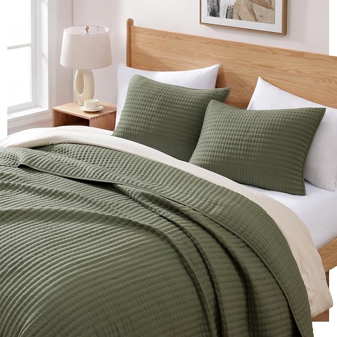 Olive Green California/Oversized King Size Quilt Bedding Set | Lightweight Soft - Image 2