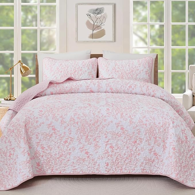 WONGS BEDDING Botanical Queen Quilt Bedding Set, 3 Pieces Bedspread, Polyester by WONGSBEDDING