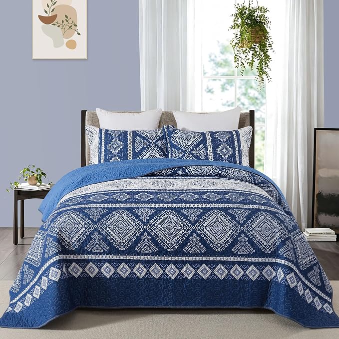 Etwel Lightweight King Size Quilt Set by Unknown