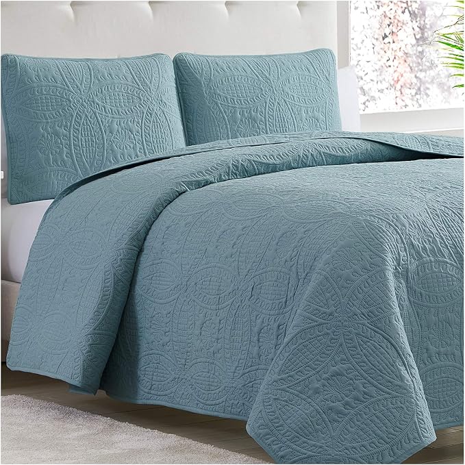 Mellanni King Bedspread Coverlet Set by Mellanni