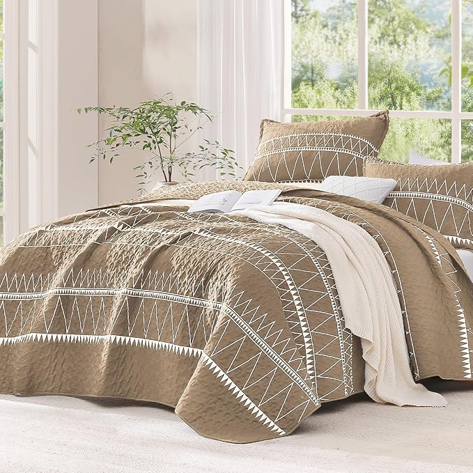 Taupe Quilts Queen Size by Andency