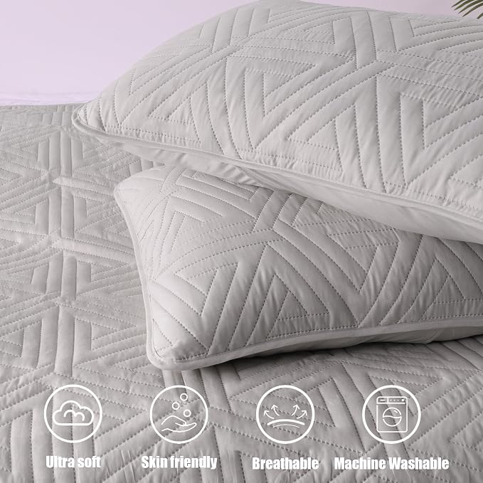 Whale Flotilla Soft Geometric Queen Quilt Set - Image 8