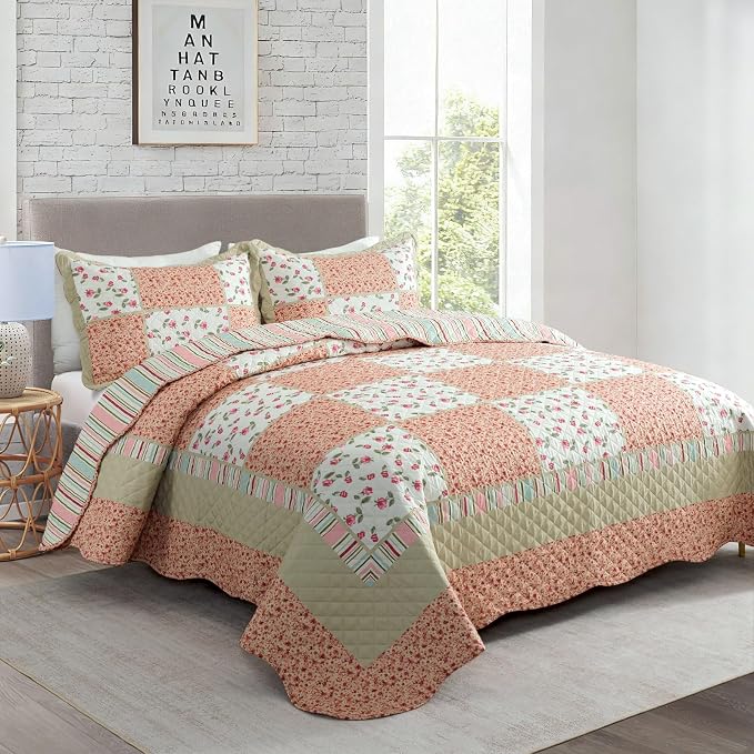 3-Piece Quilt Set Quilted Bedspread Lightweight Coverlet Set Patchwork Floral - Image 2