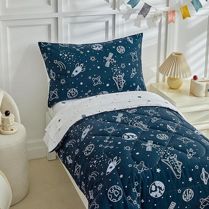 4 Pieces Toddler Bedding Set for Boy,Space Toddler Bed Comforter Set,Soft and Breathable Microfiber Crib Sheet Set,Includes Quilted Comforter, Flat Top Sheet, Fitted Sheet, Envelope Pillow Case -Blue