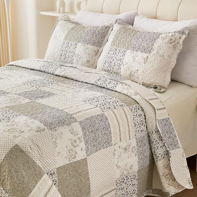 Cmfshape Summer Floral King Quilt Set, Reversible Quilted Bedspread - Image 3
