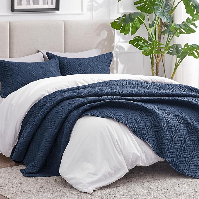 Love's cabin Quilts for Full Bed Navy Blue Bedspreads Bedding Set - Image 2