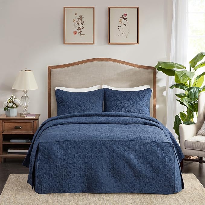 Madison Park Classic Traditional Damask Quilted Bedspread Set, All Season by MADISONPARK