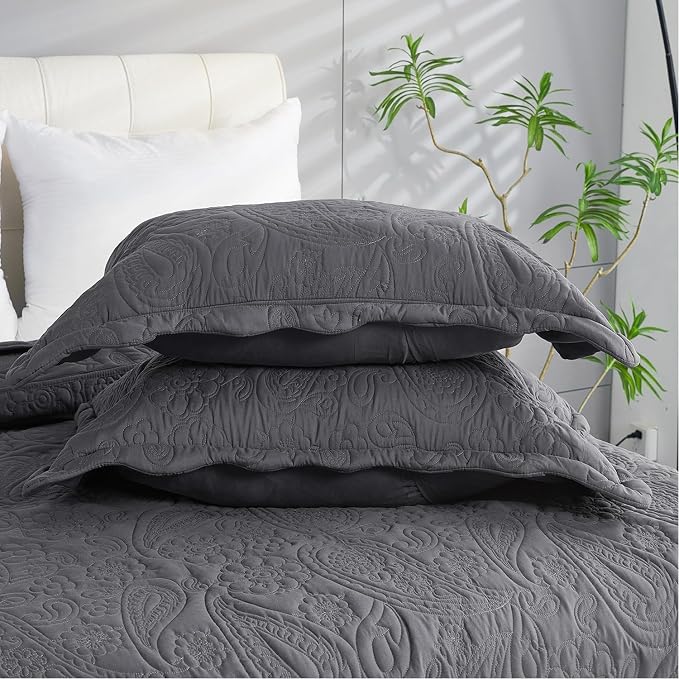EVENHUG Oversized King Bedspreads California King Quilt Set - Image 7