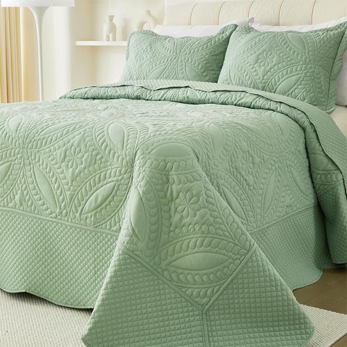 Oversized King Bedspread 114"x102", 3 Pieces California King Quilt Set - Image 3
