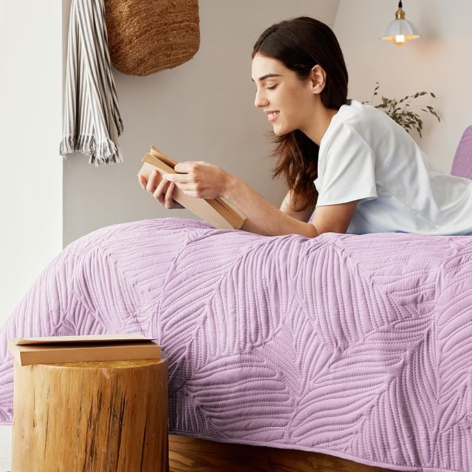 Exclusivo Mezcla 3-Piece King Quilt Bedding Set, Soft Microfiber Bedspreads | - Image 4