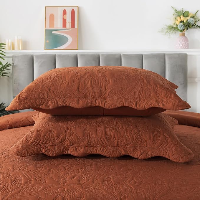 HoneiLife Embroidered Quilt King Size - Image 4