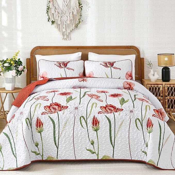 WONGS BEDDING Red Quilt Set Queen Size, Cute Red Floral Botanical Bedspread by WONGSBEDDING