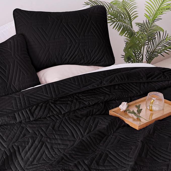 Whale Flotilla Soft Geometric Twin Quilt Set - Image 4