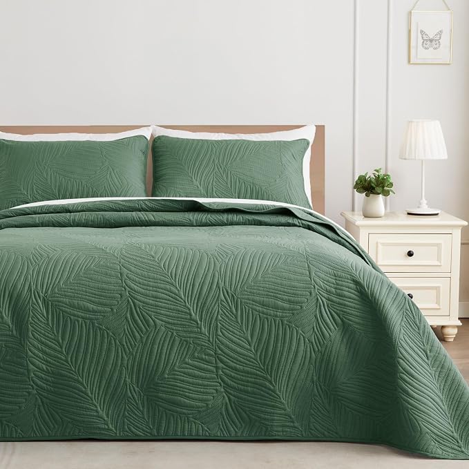 Exclusivo Mezcla 2-Piece Twin Quilt Bedding Set, Soft Microfiber Bedspreads | by ExclusivoMezcla