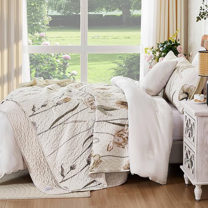 WONGS BEDDING King Floral Quilt Set, Reversible Brown Vintage Coverlet | Soft - Image 3