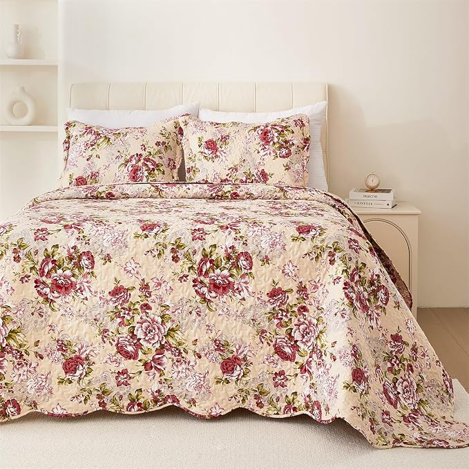 Cmfshape Summer Floral Queen Quilted Bedspread, Romantic Red Quilt Set - Image 2