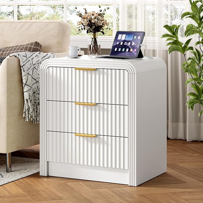 Decofy Fluted 3-Drawer Nightstand by Decofy